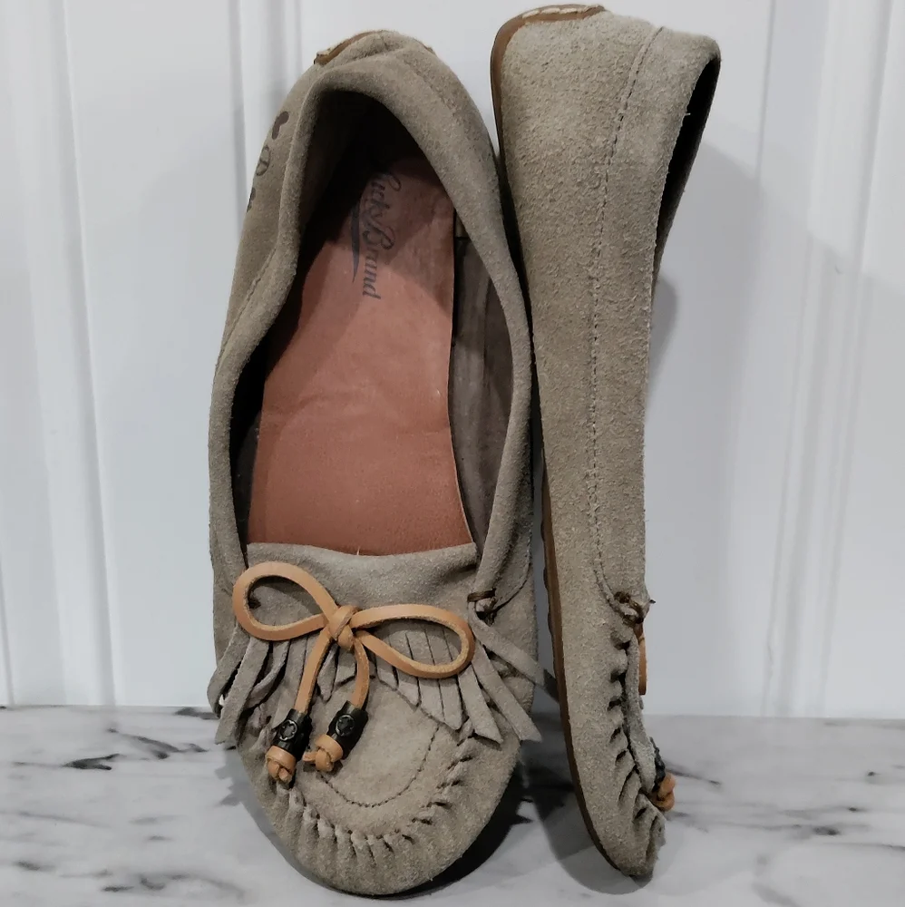 Lucky Brand tan driving moccasins women's size 9